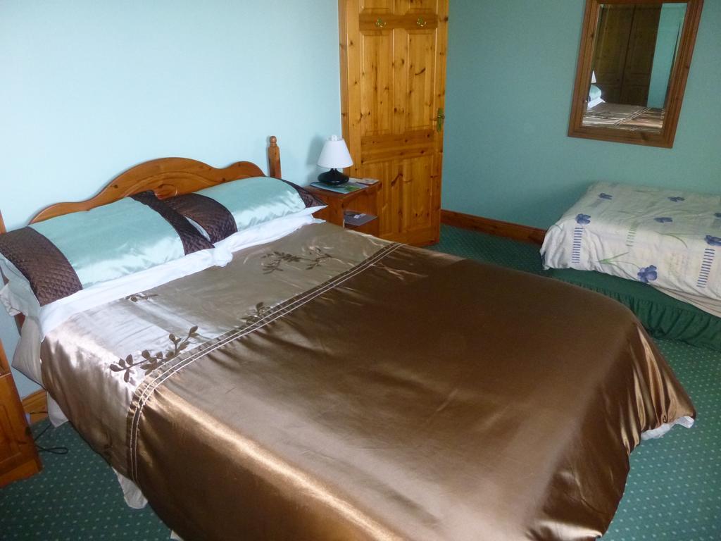 Ferryview B&B V23 X577 カアーサイビーン 部屋 写真