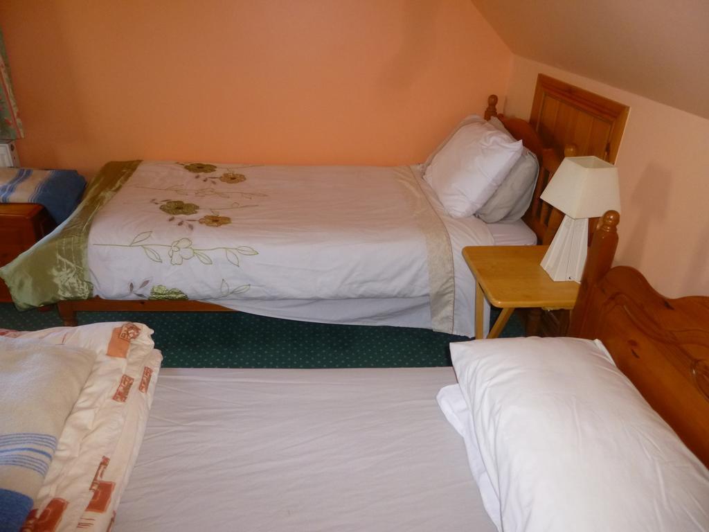 Ferryview B&B V23 X577 カアーサイビーン 部屋 写真