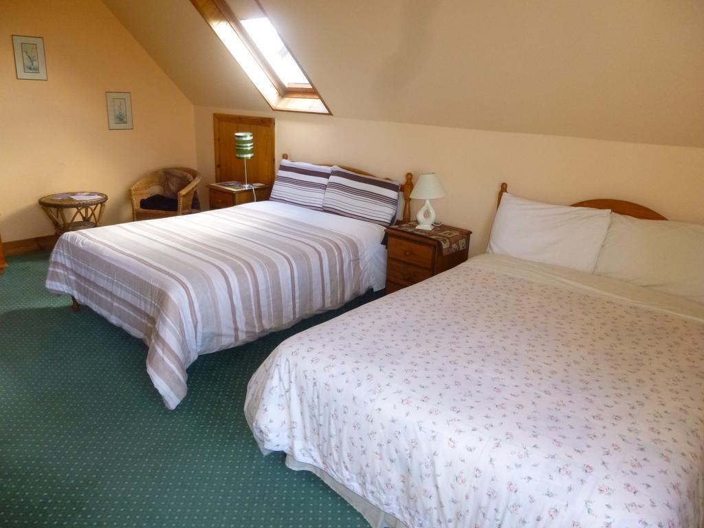 Ferryview B&B V23 X577 カアーサイビーン 部屋 写真